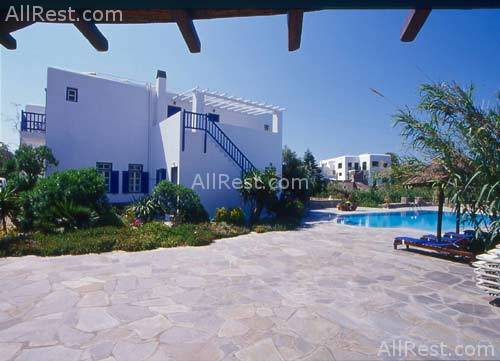 Vienoulas Garden Hotel 8